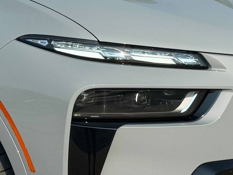 2024 BMW X7