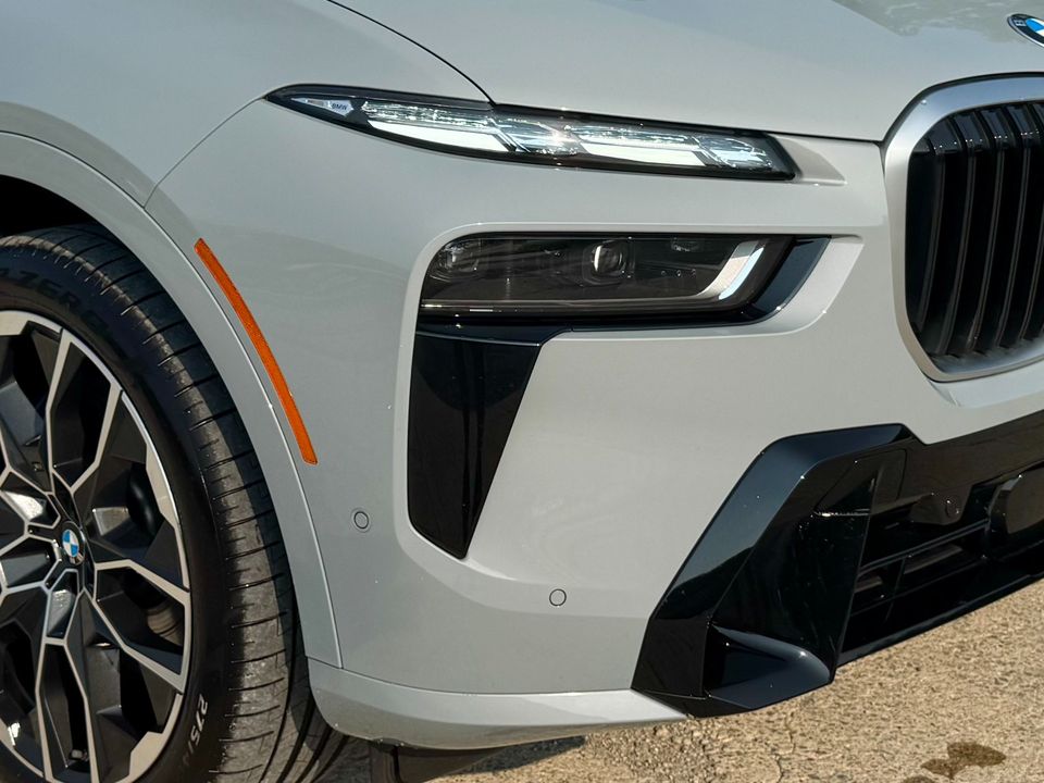 2024 BMW X7