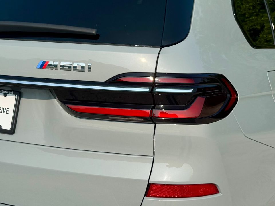2024 BMW X7