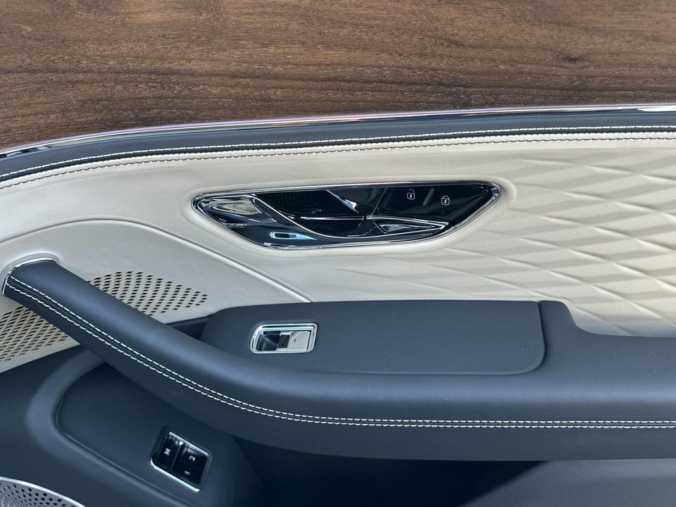 2026 Bentley Flying Spur
