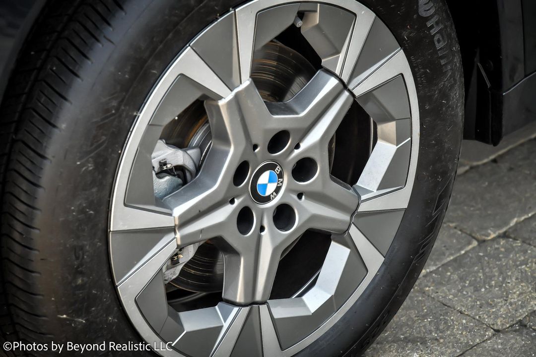 2023 BMW X1