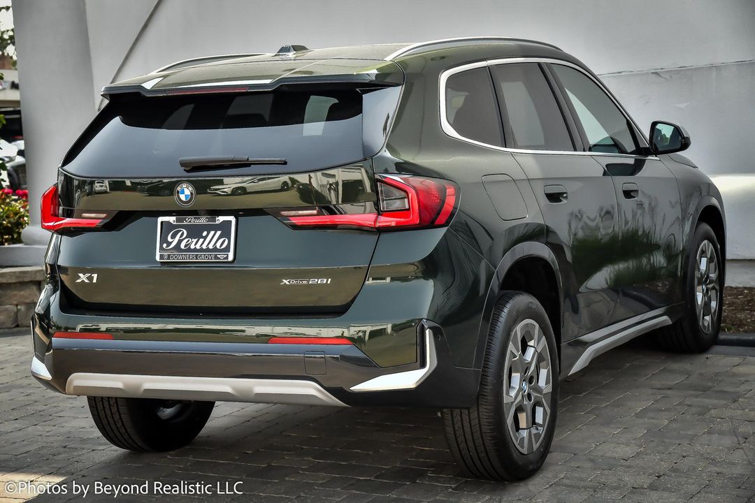 2023 BMW X1