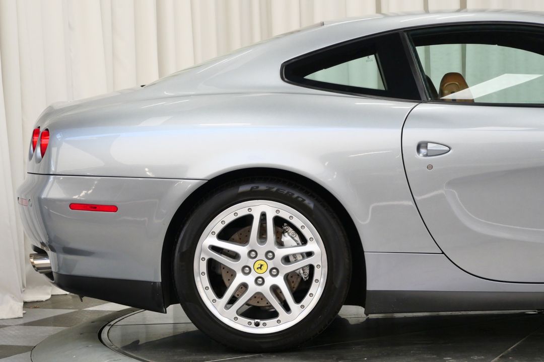 2005 Ferrari 612