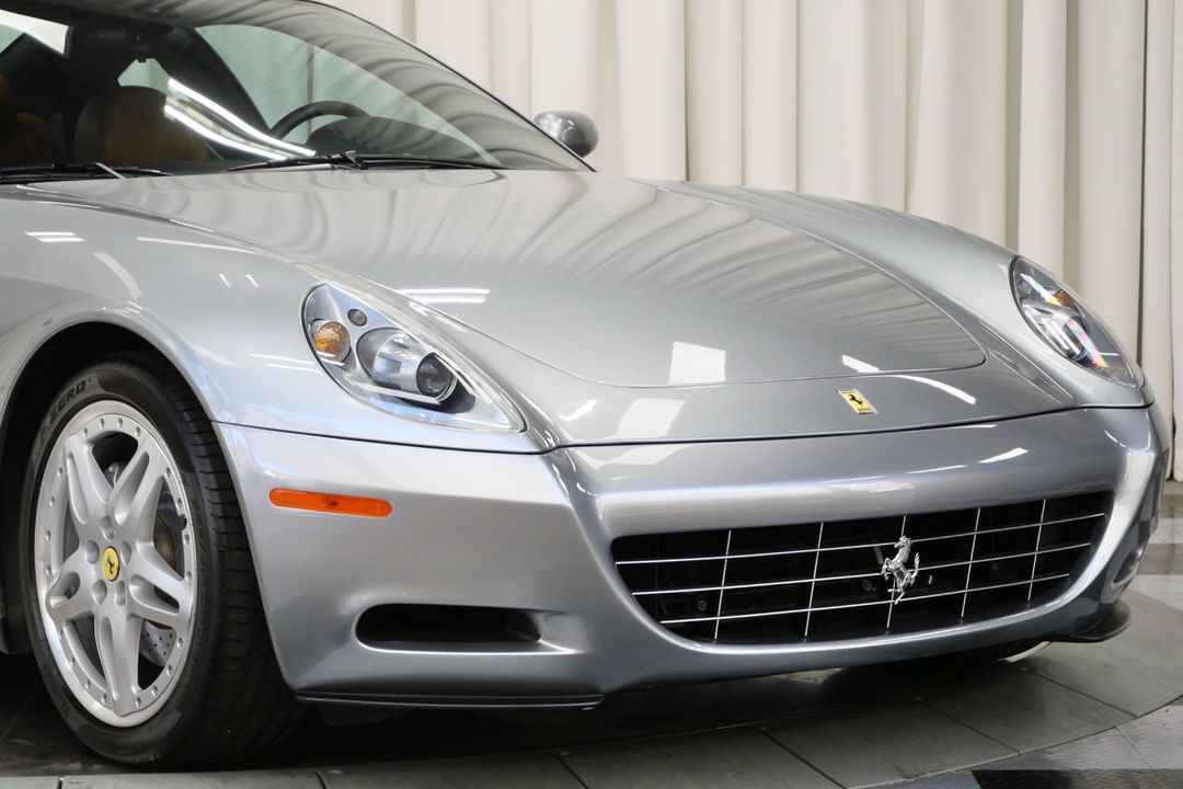 2005 Ferrari 612
