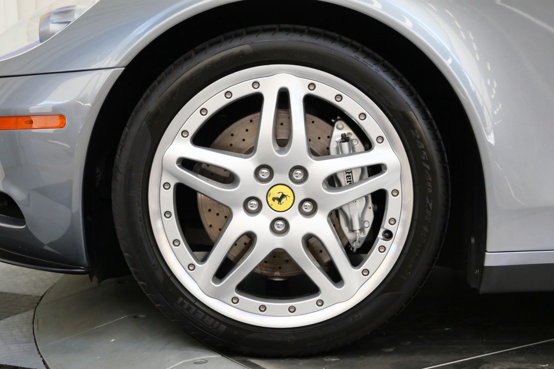 2005 Ferrari 612