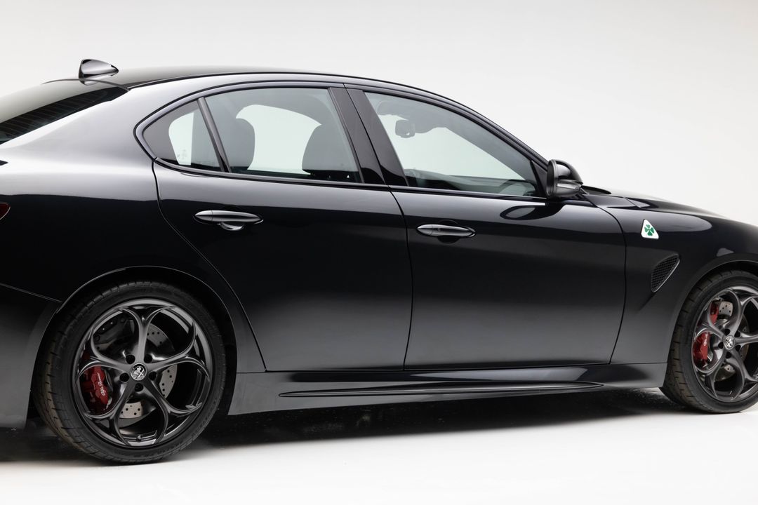 2023 Alfa Romeo Giulia Quadrifoglio