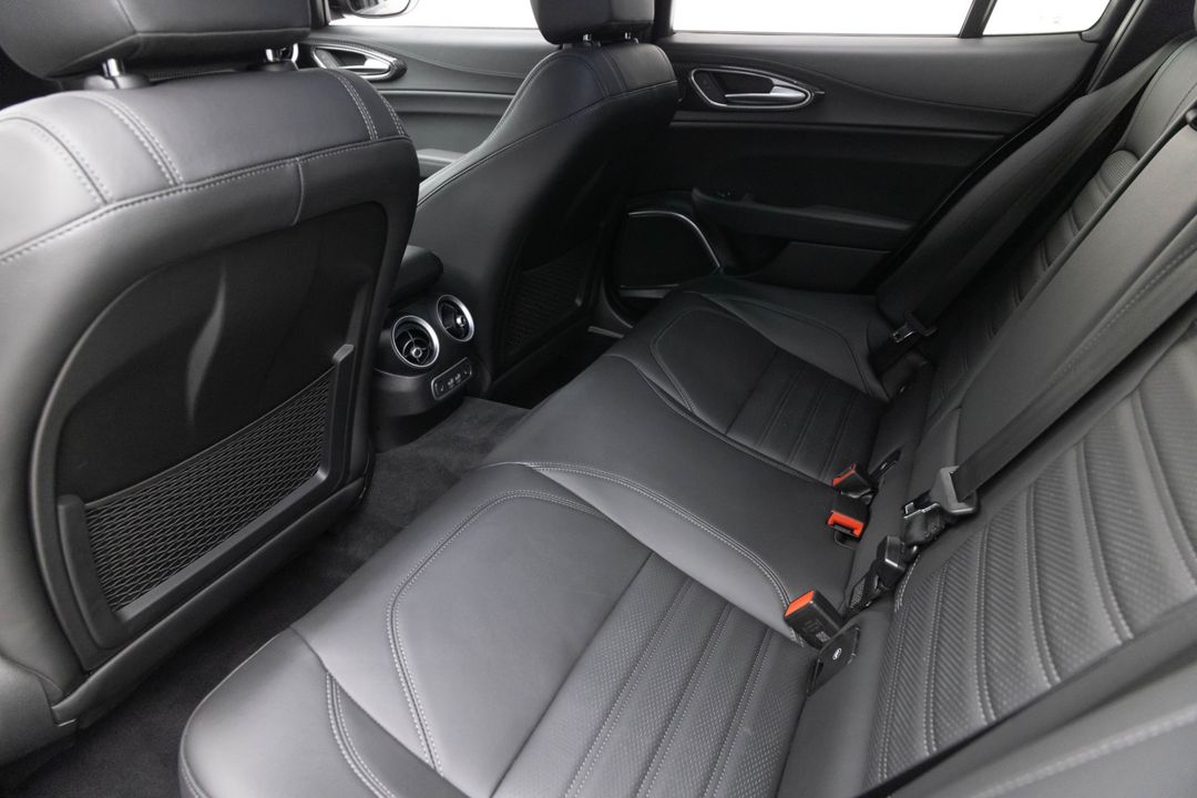 2023 Alfa Romeo Giulia Quadrifoglio
