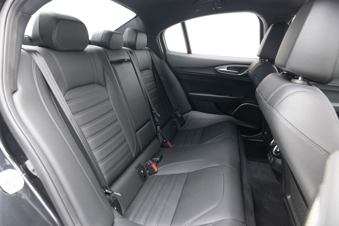 2023 Alfa Romeo Giulia Quadrifoglio