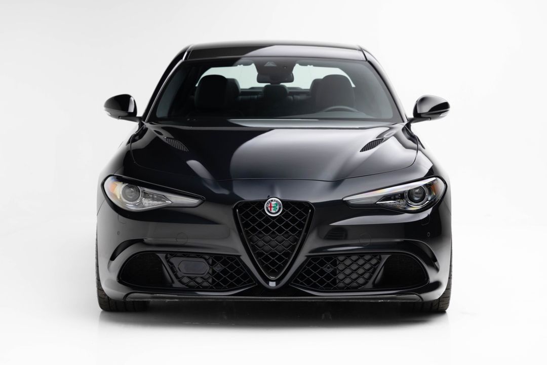 2023 Alfa Romeo Giulia Quadrifoglio