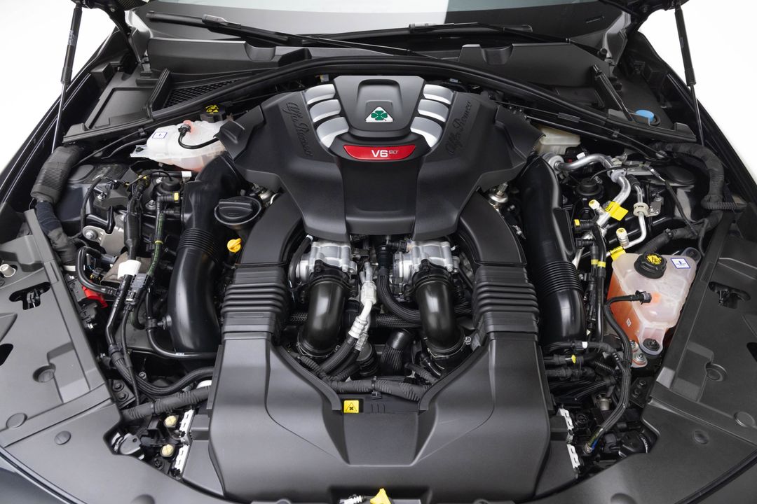 2023 Alfa Romeo Giulia Quadrifoglio