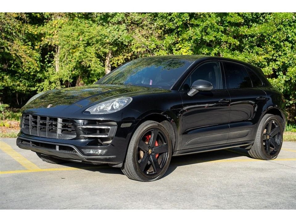 2016 Porsche Macan