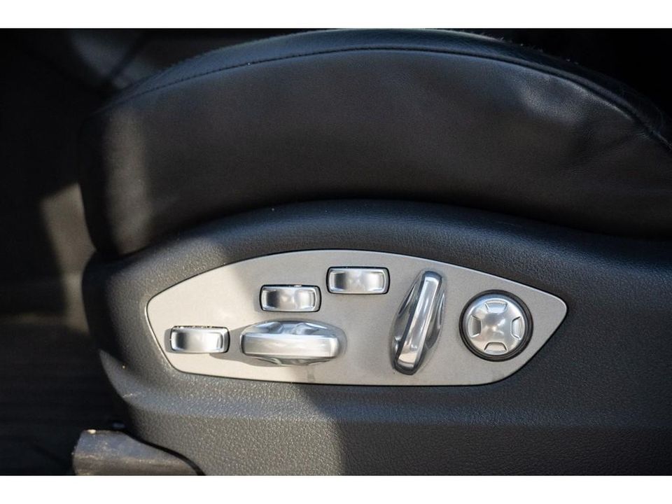2016 Porsche Macan