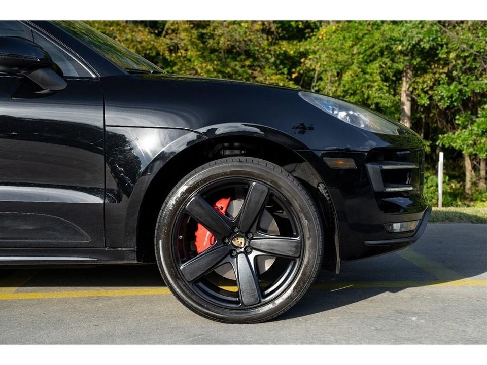 2016 Porsche Macan