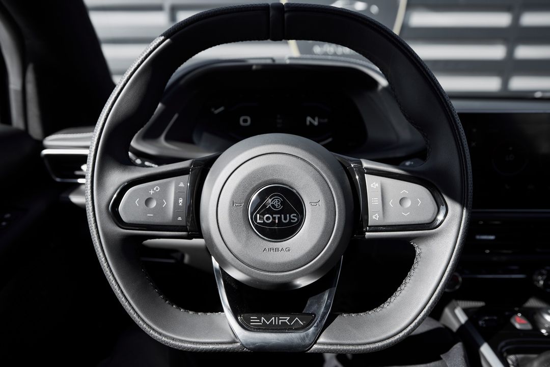 2025 Lotus Emira