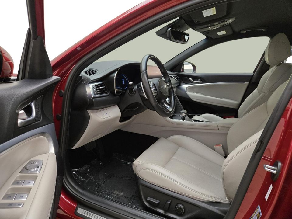 2022 Genesis G70