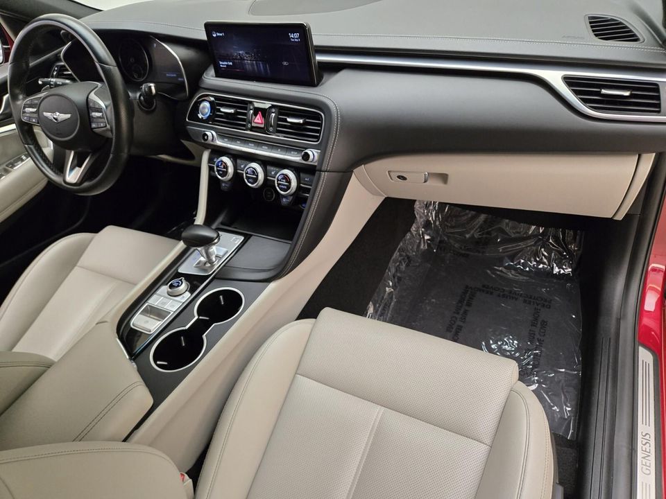 2022 Genesis G70
