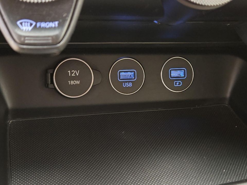 2022 Genesis G70