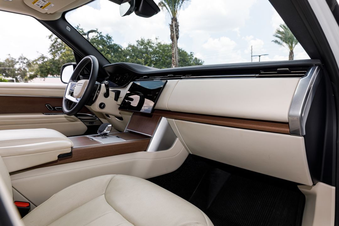 2024 Land Rover Range Rover