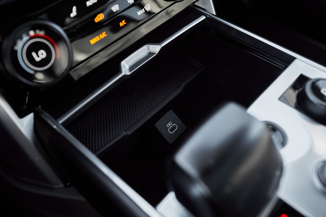 2023 Land Rover Range Rover