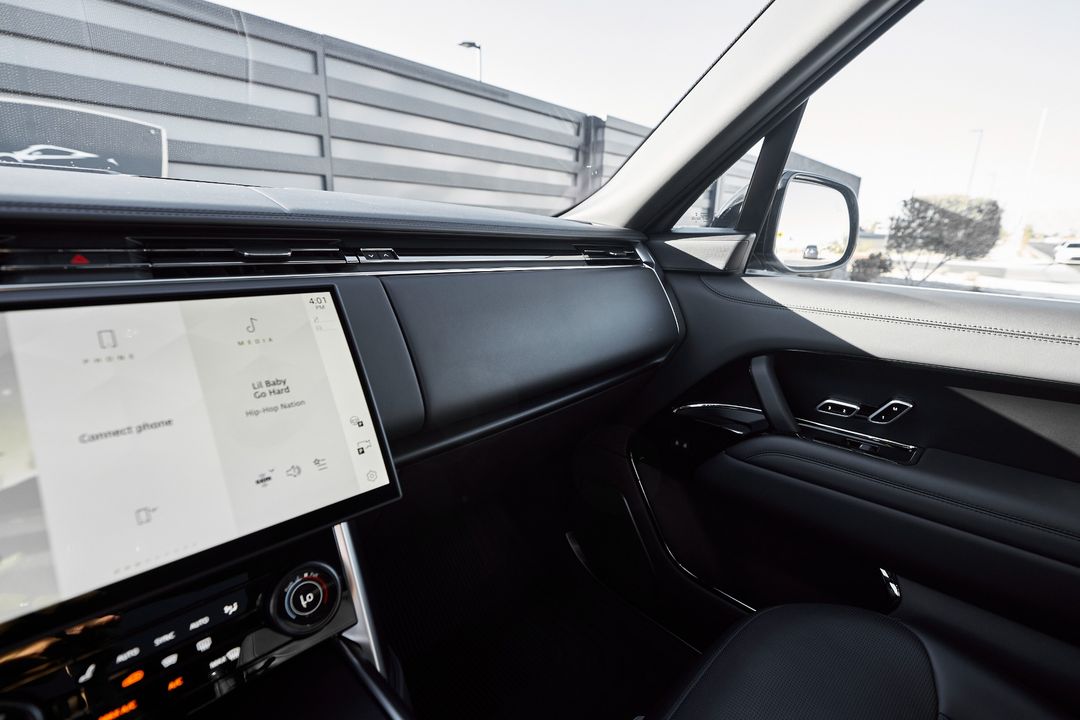 2023 Land Rover Range Rover