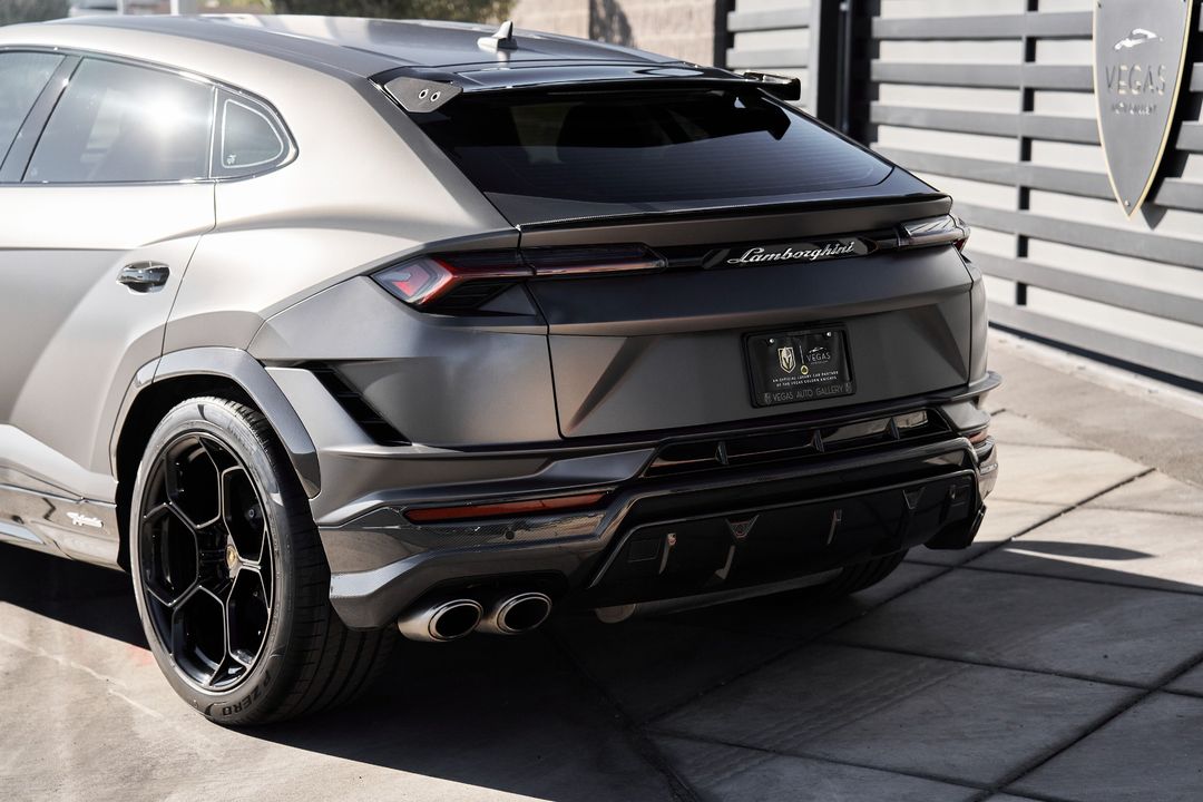 2023 Lamborghini Urus