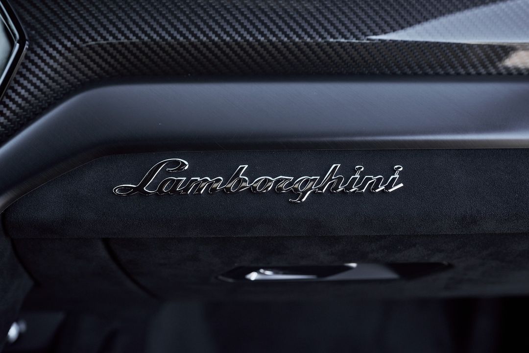 2023 Lamborghini Urus