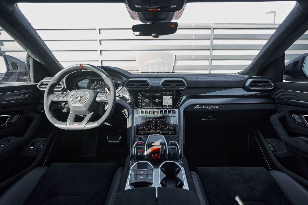 2023 Lamborghini Urus