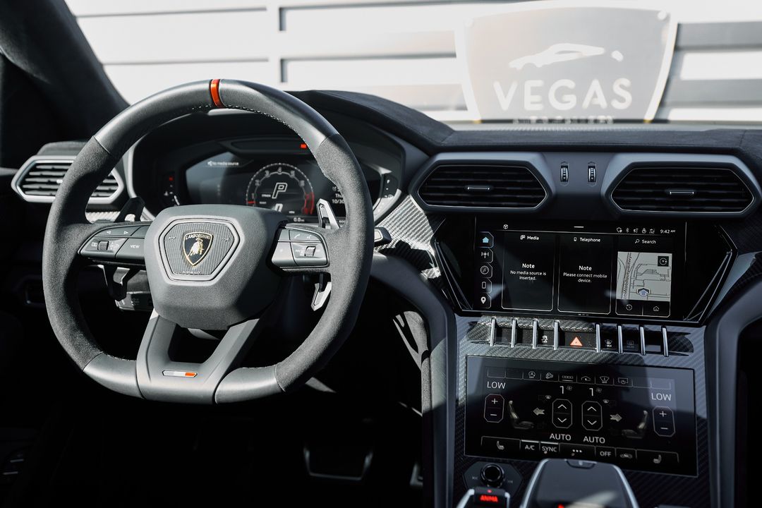 2023 Lamborghini Urus