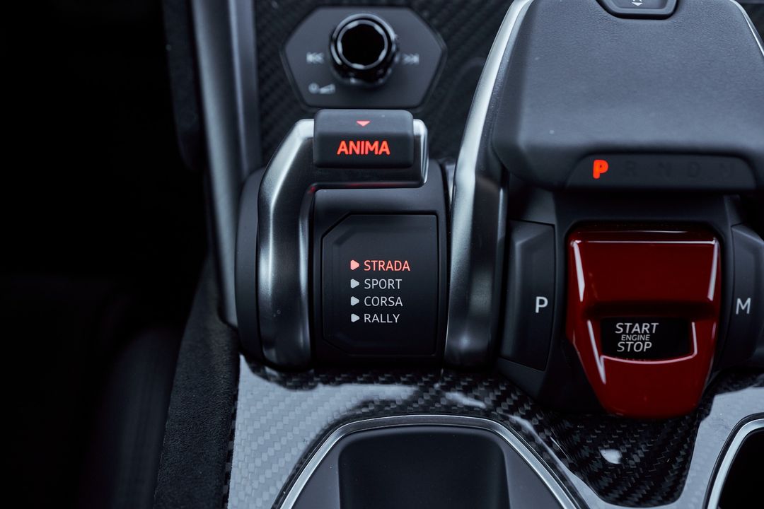 2023 Lamborghini Urus