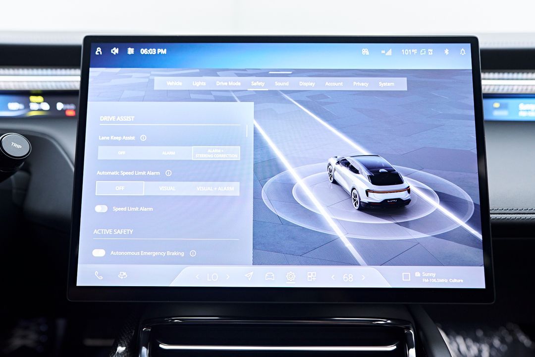 2025 Lotus Eletre