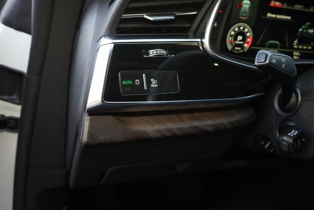 2021 Audi Q8