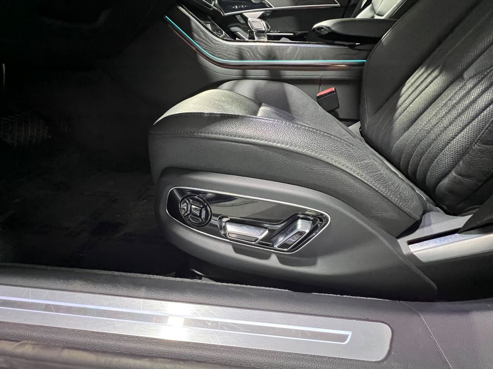 2023 Audi A8 L quattro 55 TFSI AWD