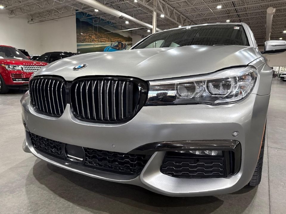 2019 BMW 740i