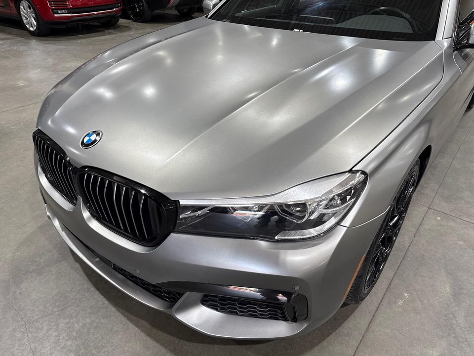 2019 BMW 740i