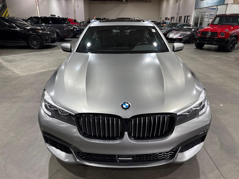 2019 BMW 740i
