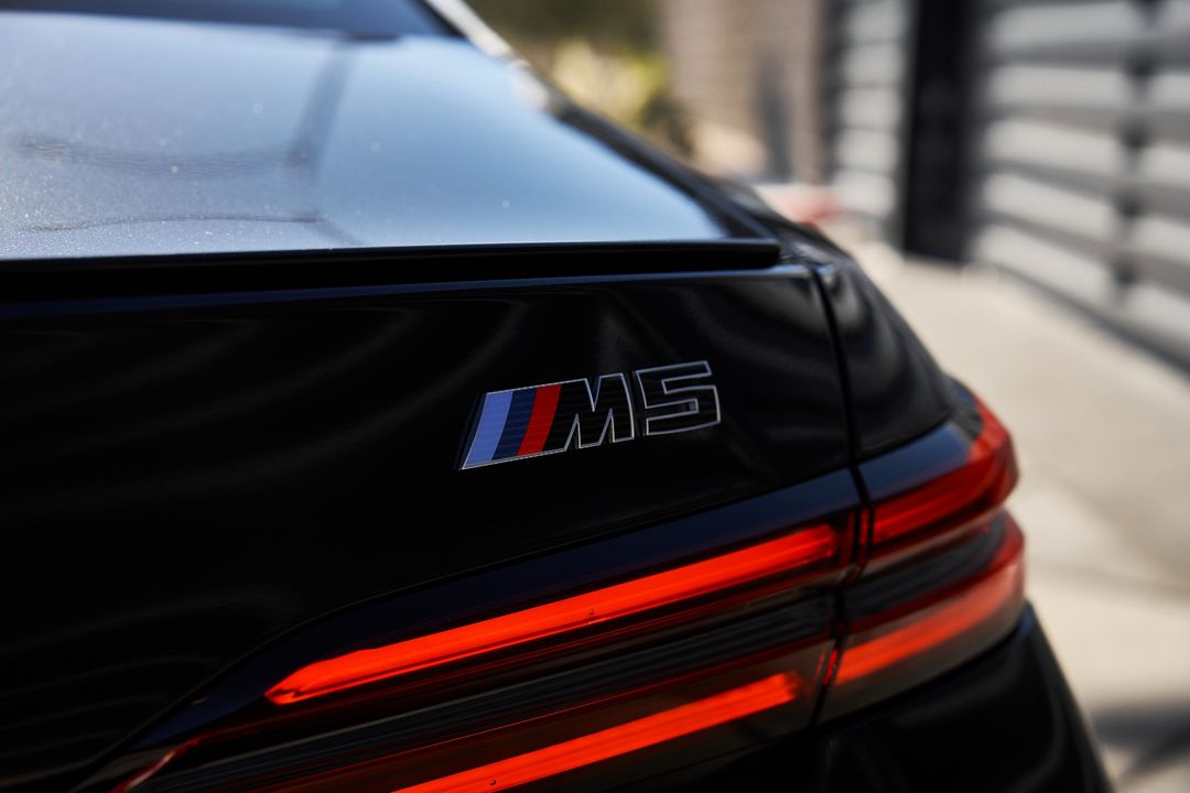 2025 BMW M5