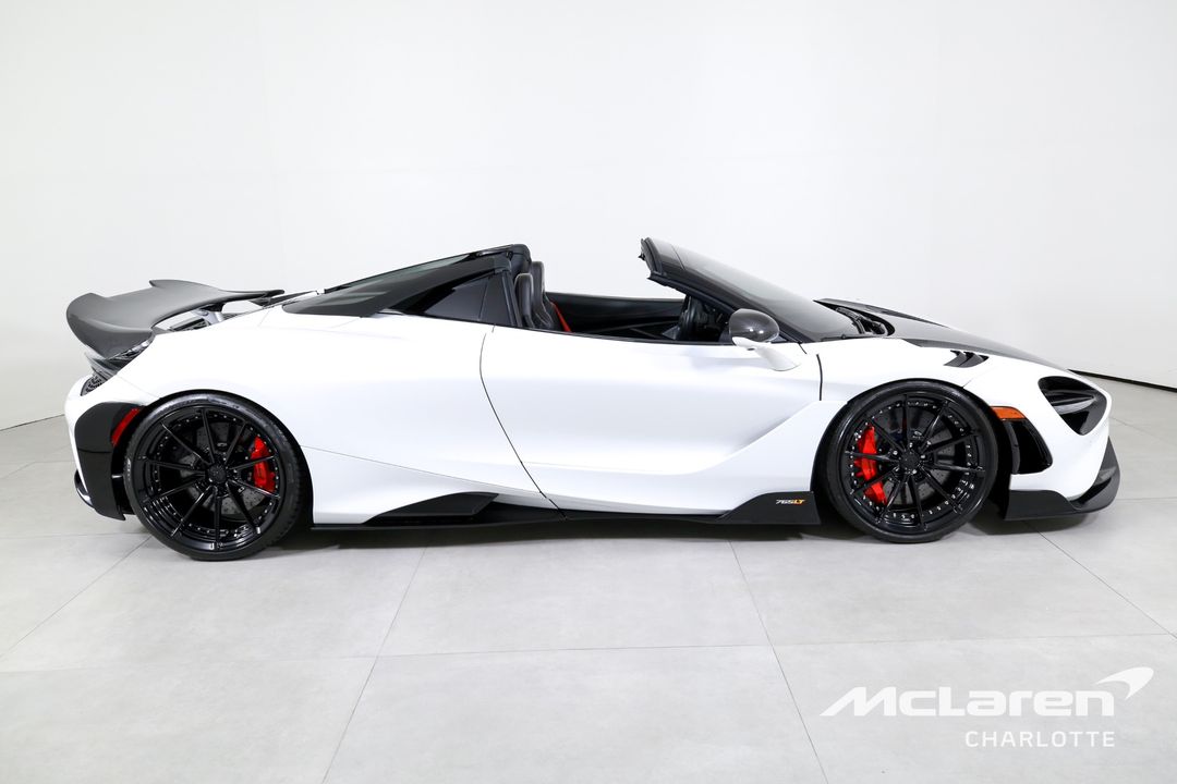 2022 McLaren 765LT Spider