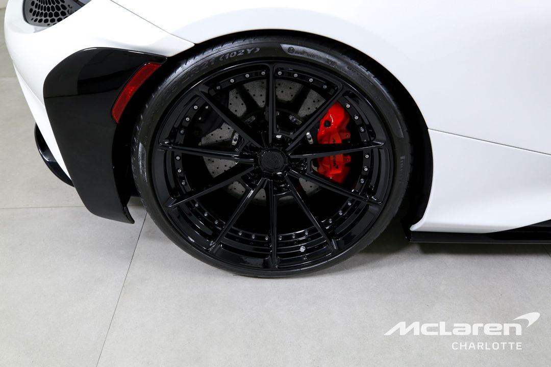 2022 McLaren 765LT Spider