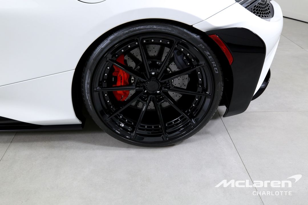 2022 McLaren 765LT Spider