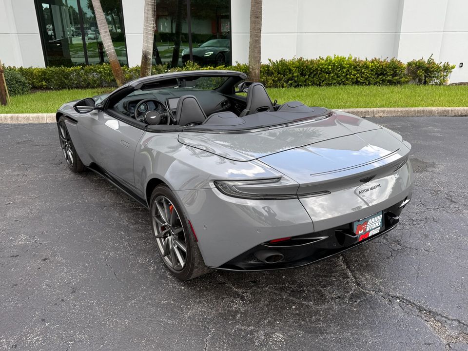 2021 Aston Martin DB11