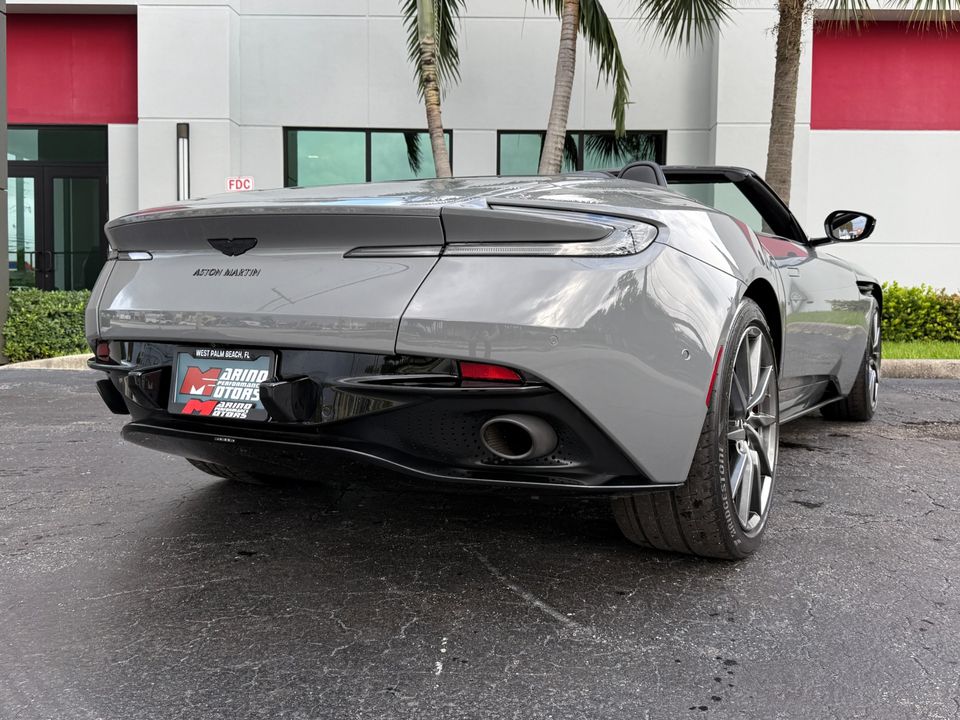 2021 Aston Martin DB11