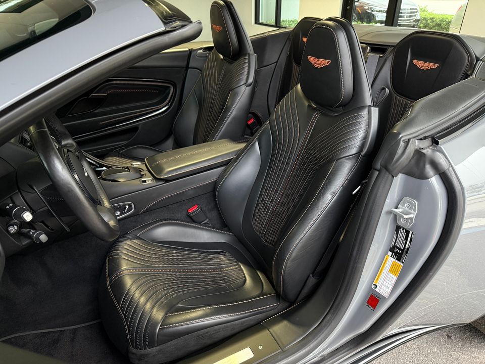 2021 Aston Martin DB11