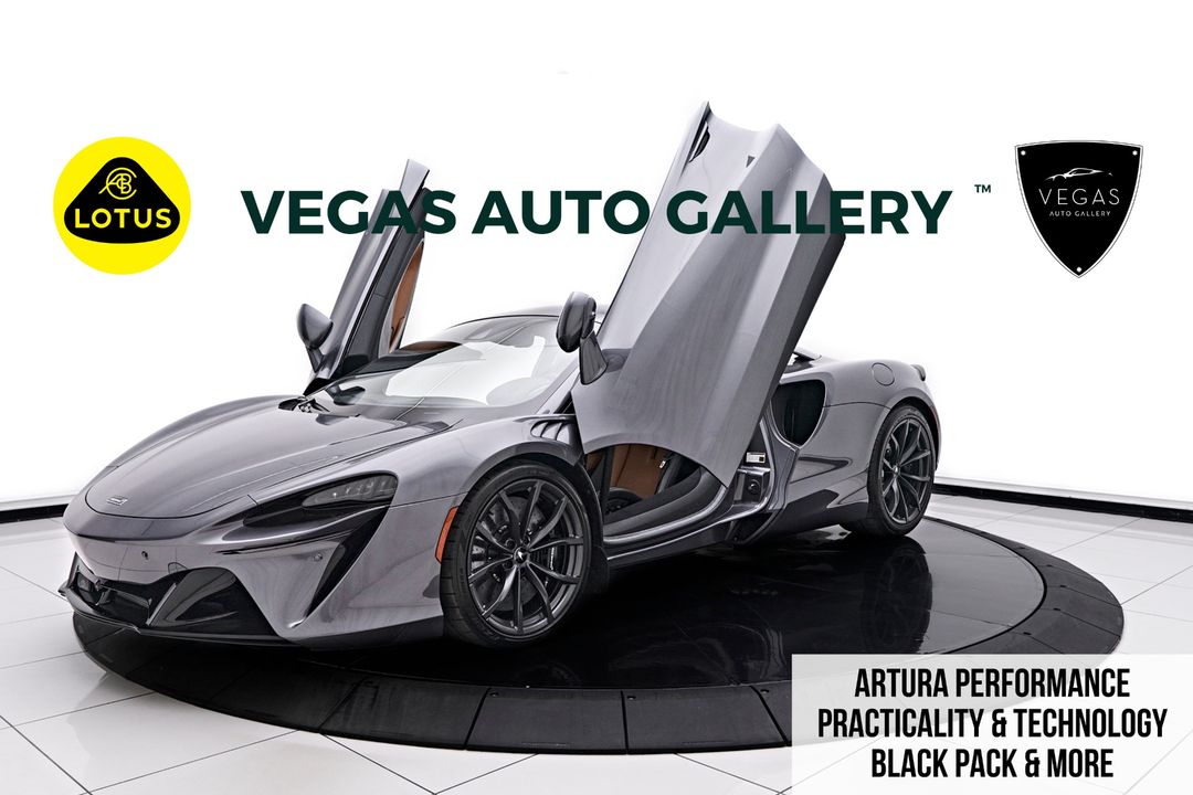 2023 McLaren Artura