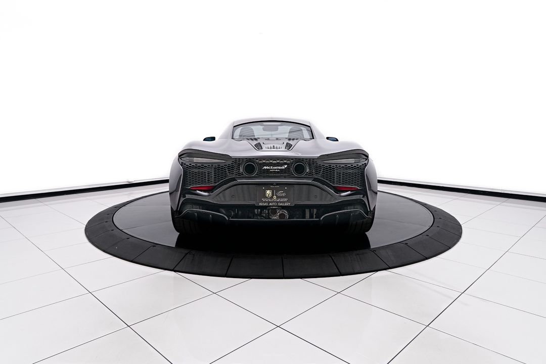 2023 McLaren Artura