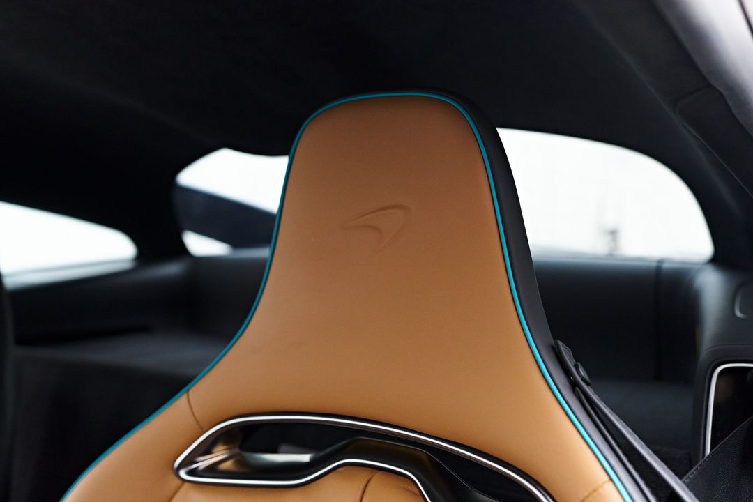2023 McLaren Artura