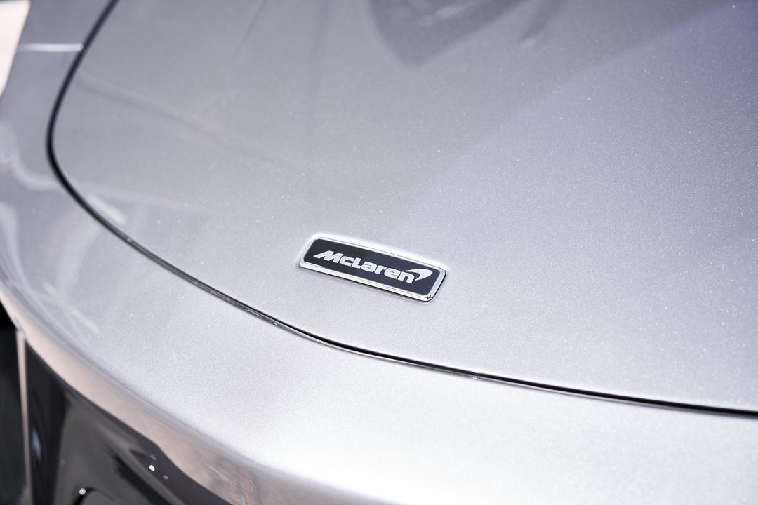 2023 McLaren Artura