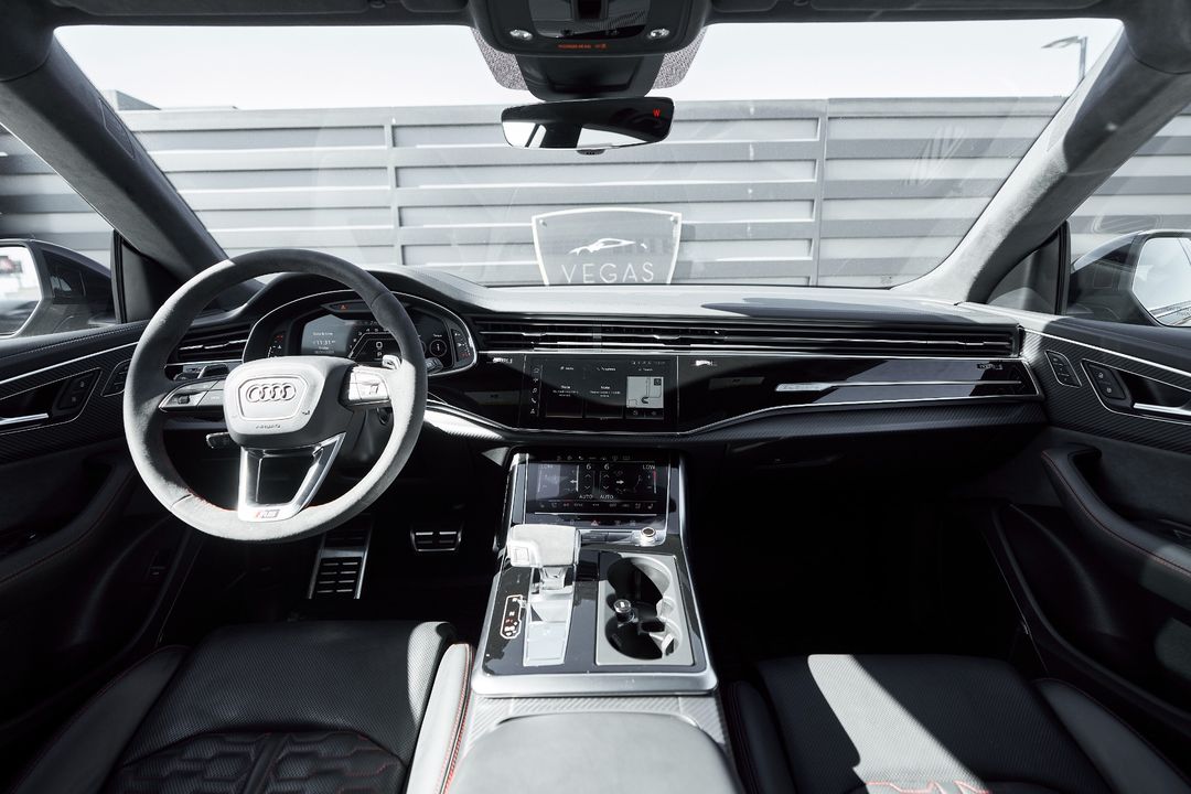 2024 Audi RS Q8