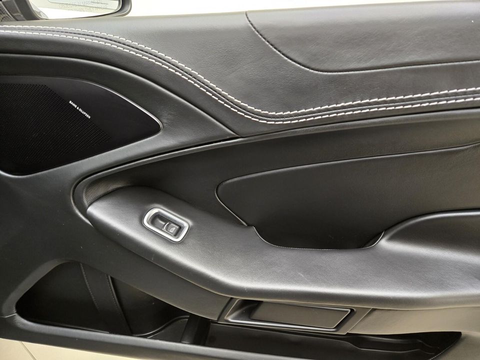 2015 Aston Martin Vanquish