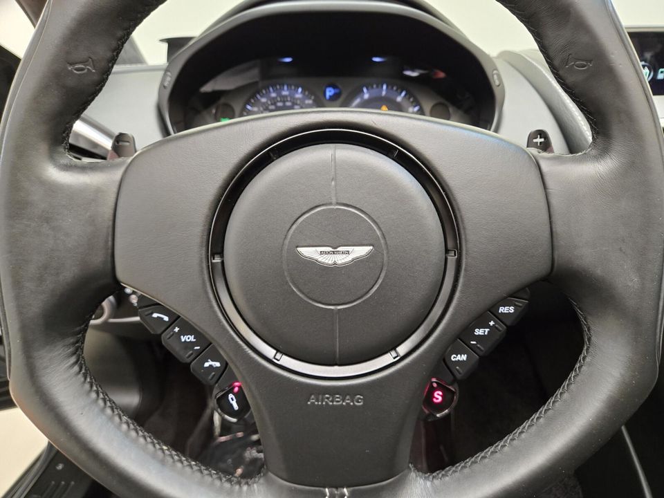 2015 Aston Martin Vanquish