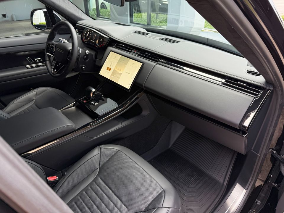2024 Land Rover Range Rover Sport